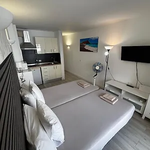  Apartamento Cozy In Cristianos Free Wifi España